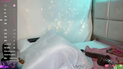 Snapshot of melissa_luu chatting on March 9, 2025, 9:57 pm melissa_luu online show from March 9, 2025, 9:57 pm