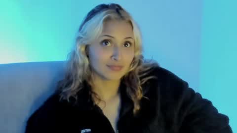 melissa_noir online show from March 16, 2026, 7:12 am