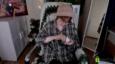 Snapshot of melissa_wells chatting on November 30, 2025, 3:38 pm Melissa online show from November 30, 2025, 3:38 pm