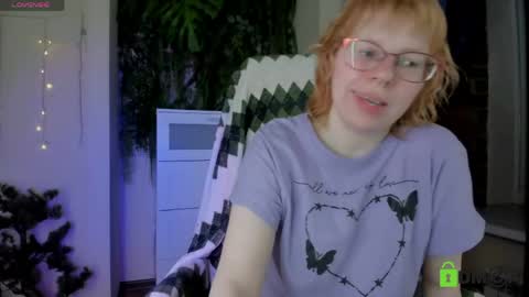Melissa online show from April 17, 2026, 9:18 pm
