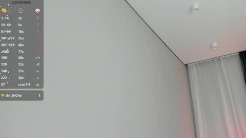 Snapshot of melissa_yamazaki chatting on February 11, 2025, 12:16 pm Lisaa online show from February 11, 2025, 12:16 pm