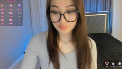 Snapshot of melissa_yamazaki chatting on March 6, 2025, 12:09 pm Lisaa online show from March 6, 2025, 12:09 pm