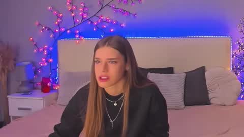 MelissaCrayzy online show from March 5, 2026, 5:25 am