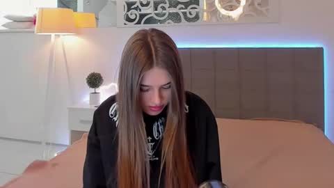 MelissaCrayzy online show from April 28, 2026, 5:23 am