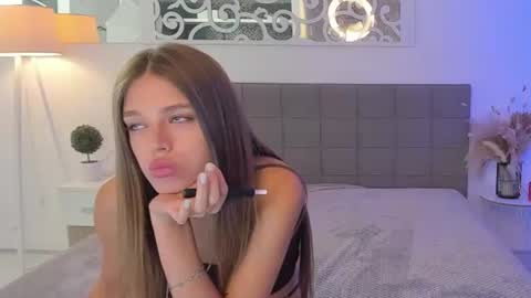 Snapshot of melissacrayzy chatting on July 17, 2026, 5:36 am MelissaCrayzy online show from July 17, 2026, 5:36 am
