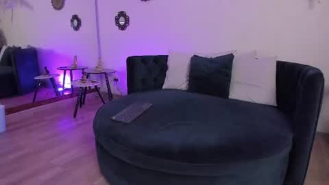 Meli online show from August 1, 2026, 9:03 pm