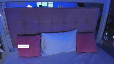 M E L I S S A  online show from January 9, 2026, 11:57 am