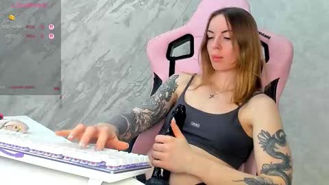 Snapshot of melissaluvvv chatting on January 12, 2026, 7:30 pm Melissaluvvv online show from January 12, 2026, 7:30 pm