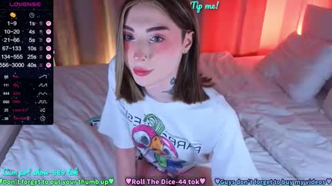 Snapshot of melissaober chatting on March 27, 2026, 9:14 pm Melissa or abbreviated Mel or Lis online show from March 27, 2026, 9:14 pm