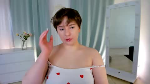 Snapshot of melittastorrie chatting on May 3, 2026, 6:08 am Melitta online show from May 3, 2026, 6:08 am