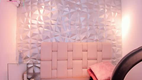  Mell online show from February 27, 2026, 11:32 am