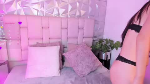  Mell online show from July 29, 2026, 12:03 pm