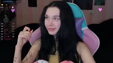 Freya  IM NONUDE online show from February 12, 2025, 9:43 pm