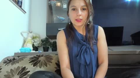 Snapshot of mellbell_ chatting on June 26, 2026, 6:56 pm MellyMell online show from June 26, 2026, 6:56 pm