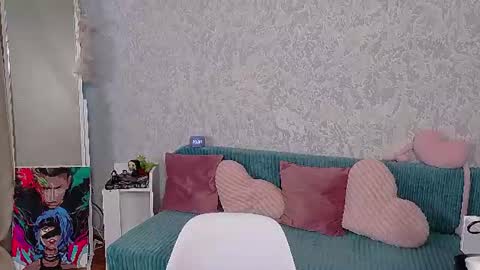 Snapshot of mellhyees chatting on August 5, 2026, 3:09 am mellhyees online show from August 5, 2026, 3:09 am