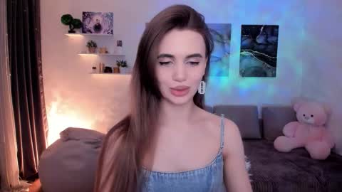 Tessa online show from December 20, 2025, 9:33 pm