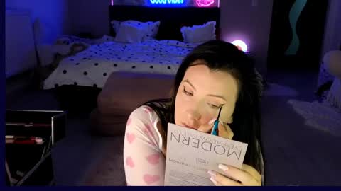 Snapshot of mellisaangel chatting on May 16, 2026, 8:00 am MellisaAngel online show from May 16, 2026, 8:00 am
