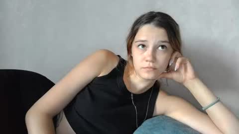 Snapshot of mellisamaxwell chatting on June 22, 2026, 12:24 pm Mellisa online show from June 22, 2026, 12:24 pm