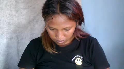 mellissa online show from February 6, 2025, 8:39 am