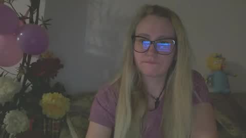 Melly online show from February 14, 2026, 9:33 pm