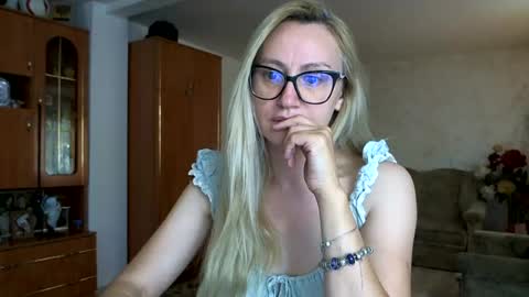 Melly online show from June 26, 2026, 7:13 am