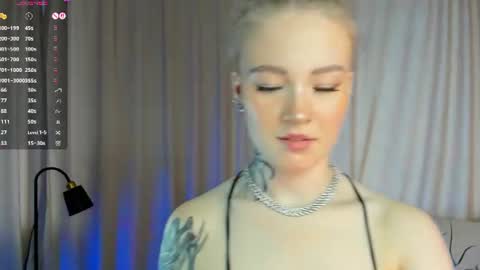 melodievejar online show from July 17, 2026, 4:30 am