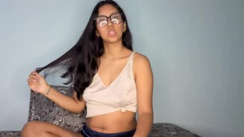 Snapshot of melody24_ chatting on May 25, 2026, 2:56 pm melody24_ online show from May 25, 2026, 2:56 pm