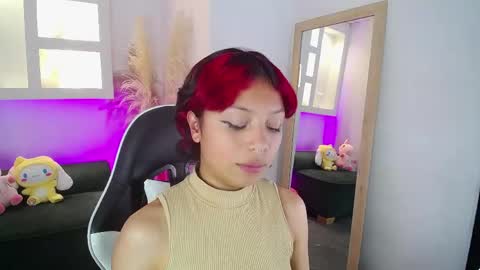 Snapshot of melody701583as chatting on May 11, 2026, 2:45 pm melody701583as online show from May 11, 2026, 2:45 pm