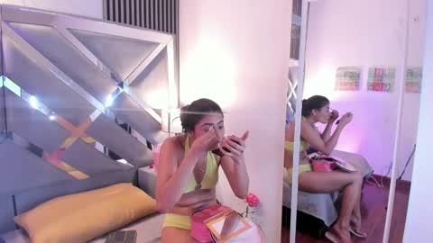 mel  online show from March 15, 2026, 9:10 pm