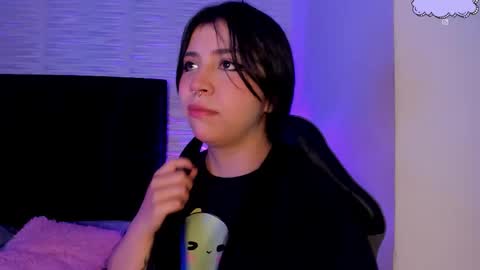 Melody online show from January 7, 2026, 8:44 pm