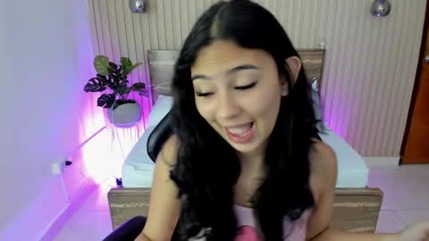 Snapshot of melody_flowers chatting on February 25, 2025, 12:24 pm Melody online show from February 25, 2025, 12:24 pm