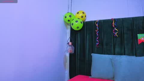 Snapshot of melody_kener chatting on July 3, 2026, 8:59 pm melody_kener online show from July 3, 2026, 8:59 pm
