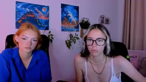 Snapshot of melody_sky_ chatting on August 4, 2026, 10:07 am Your cute girl online show from August 4, 2026, 10:07 am