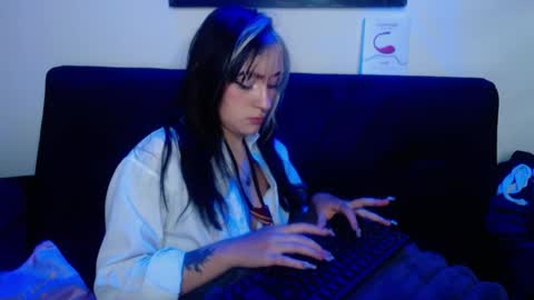 MELODY  online show from April 12, 2026, 7:57 am