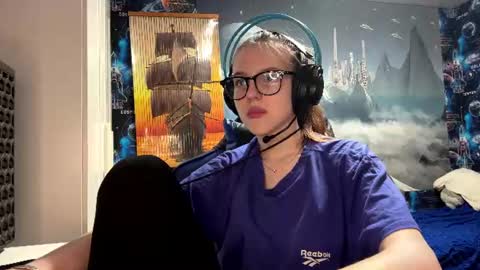 Hi Im Aria 18 years old online show from June 29, 2026, 1:22 pm