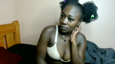 Snapshot of melrose_nadia chatting on June 14, 2026, 10:56 pm mel online show from June 14, 2026, 10:56 pm