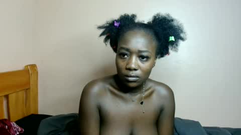 Snapshot of melrose_nadia chatting on June 18, 2026, 10:09 am mel online show from June 18, 2026, 10:09 am