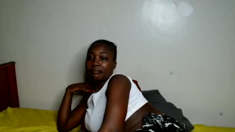 Snapshot of melrose_nadia chatting on July 10, 2026, 12:41 pm mel online show from July 10, 2026, 12:41 pm