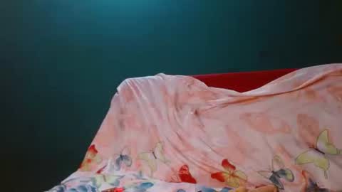 Snapshot of mely1002 chatting on November 14, 2025, 10:25 am mely tomson online show from November 14, 2025, 10:25 am