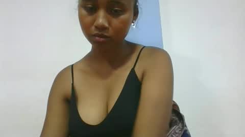 mendrika718601 online show from March 7, 2026, 6:05 pm