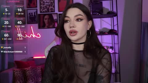 Snapshot of meow__baby chatting on September 24, 2025, 6:33 pm Amy Meow online show from September 24, 2025, 6:33 pm