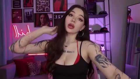 Snapshot of meow__baby chatting on October 23, 2025, 6:39 pm Amy Meow online show from October 23, 2025, 6:39 pm