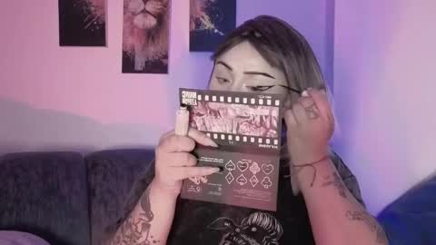 Snapshot of meow_boo chatting on May 6, 2026, 7:08 pm Aruz online show from May 6, 2026, 7:08 pm