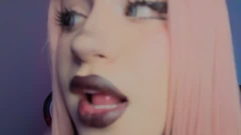 Snapshot of meow_boo chatting on June 13, 2026, 8:07 pm Aruz online show from June 13, 2026, 8:07 pm