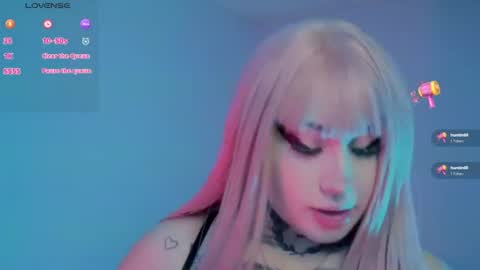 Snapshot of meow_boo chatting on June 14, 2026, 7:05 pm Aruz online show from June 14, 2026, 7:05 pm
