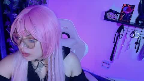 Snapshot of meow_cat4 chatting on June 10, 2026, 6:51 pm Cata online show from June 10, 2026, 6:51 pm