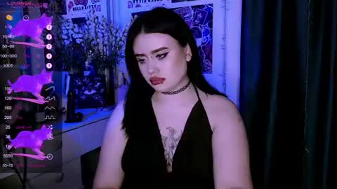 Snapshot of meow_marie chatting on July 21, 2026, 11:18 pm meow marie online show from July 21, 2026, 11:18 pm