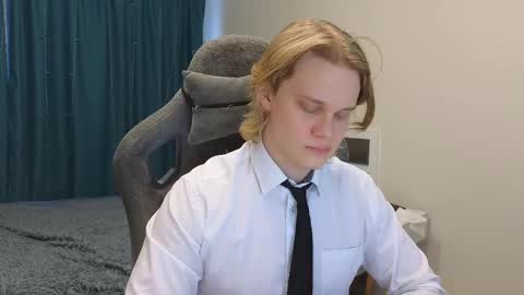 Snapshot of meow_mickey chatting on February 12, 2025, 4:33 am Mickey online show from February 12, 2025, 4:33 am