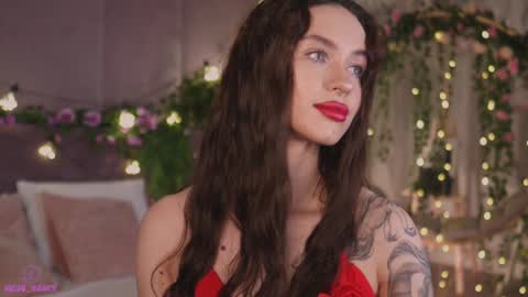 Heeyyooo Im Nans Subscribe to me I will be glad online show from January 24, 2025, 6:35 am