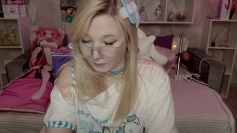 MeowkaKitty online show from February 15, 2026, 2:08 am